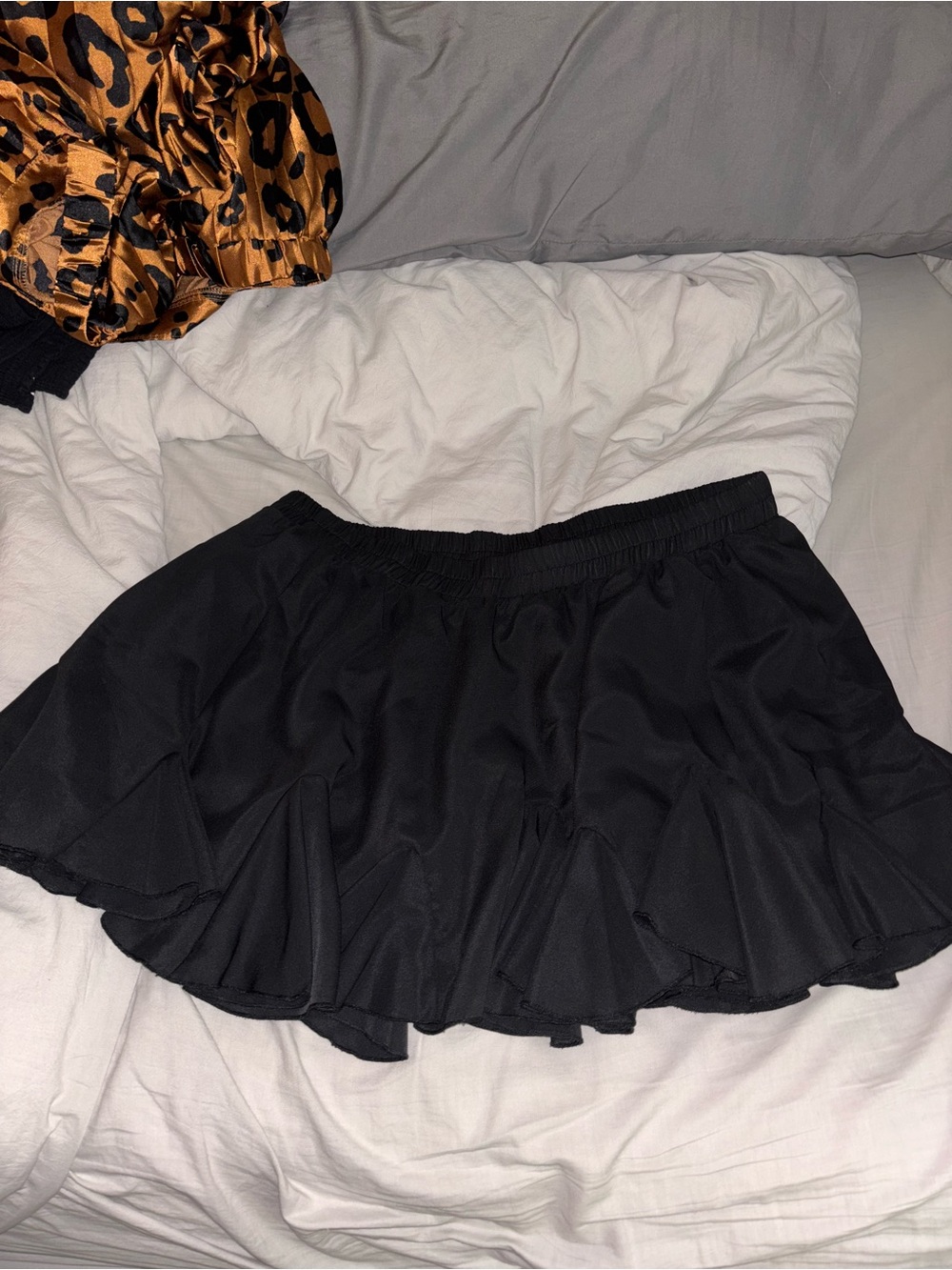 Amazon Women's Circle Skater Skirts - Black & White Duo - Picture 2 of 5